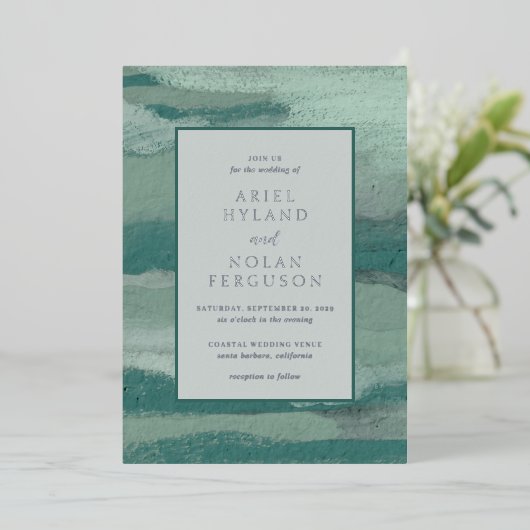 Blauwgroen Abstracte kust chique moderne bruiloft Folie Uitnodiging (Staand Voorkant)