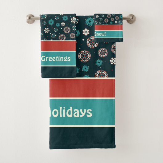 Blauwgroen Aqua Red White Scandinavian Snowflakes Bad Handdoek (Insitu)