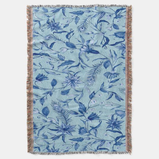 Blauwgroen Blauwe bloemen op een beeldhouwtextuur  Deken (Voorkant Verticaal)