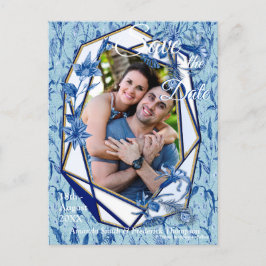 Blauwgroen Blauwe bloemen op een getextureerde ach Aankondigingskaart