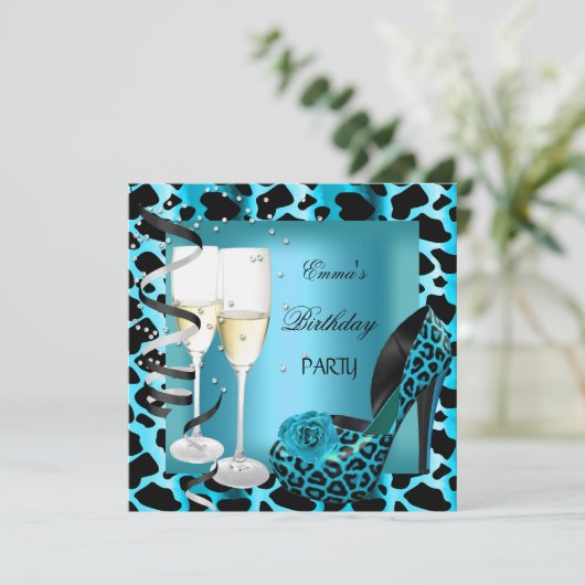 Blauwgroen blauwe luipaard zwarte schoen op feestd kaart (Staand voorkant)