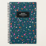 Blauwgroen Blue Terrazzo Planner met naam en jaar<br><div class="desc">Begin je jaar op de juiste manier met deze gepersonaliseerde en chique week- en maandplanner met een patroonfrisse terrazzo-reflectie op een blauwgroen blauwgroene achtergrond. Vergeet niet om de voorkant aan te passen met het jaar en de naam van uw keuze!</div>