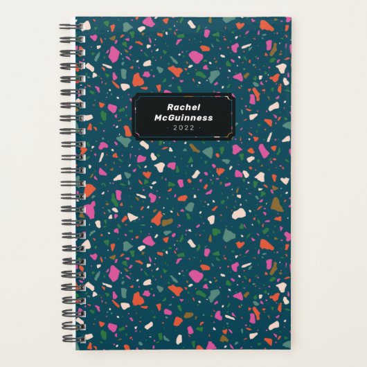 Blauwgroen Blue Terrazzo Planner met naam en jaar (Voorkant)