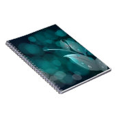 Blauwgroen bokeh bladeren notitieboek (Rechterzijde)