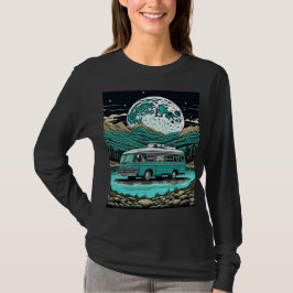 Blauwgroen  camper in de bergen Retro T-shirt