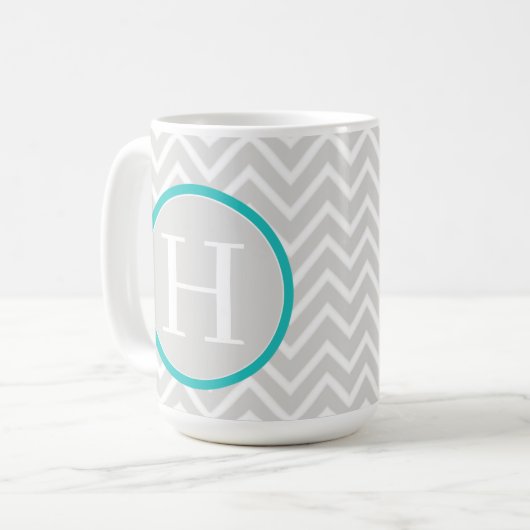 Blauwgroen Chevron Monogram koffie Mok (Voorkant links)