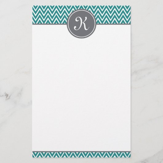Blauwgroen Chevron Pattern Gray Monogram Briefpapier (Voorkant)