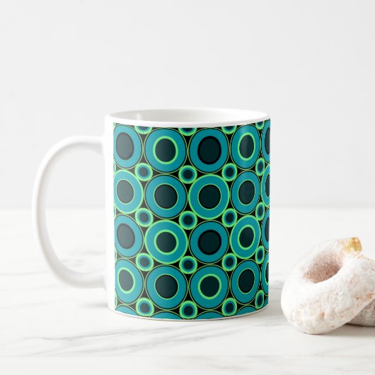 Blauwgroen donut met mint koffiemok (Met donut)