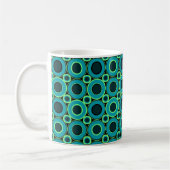 Blauwgroen donut met mint koffiemok (Links)