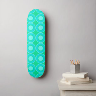 Blauwgroen donuts met vulling op munt persoonlijk skateboard