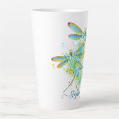 Blauwgroen Dragonfly-splaatstgenoemden gepersonali Latte Mok (Voorkant)