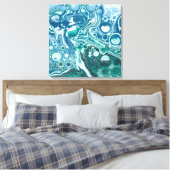Blauwgroen en blauw Turquoise Water Ocean Bubbles Canvas Afdruk (Insitu (Slaapkamer))