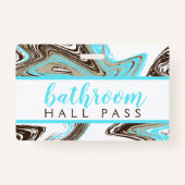 blauwgroen en chocoladestreken BATHROOM HALL PASS Badge (Voorkant)