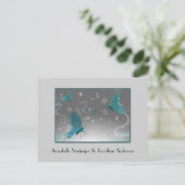 Blauwgroen en grijze vlinders slaan de datum op aankondigingskaart (Staand voorkant)