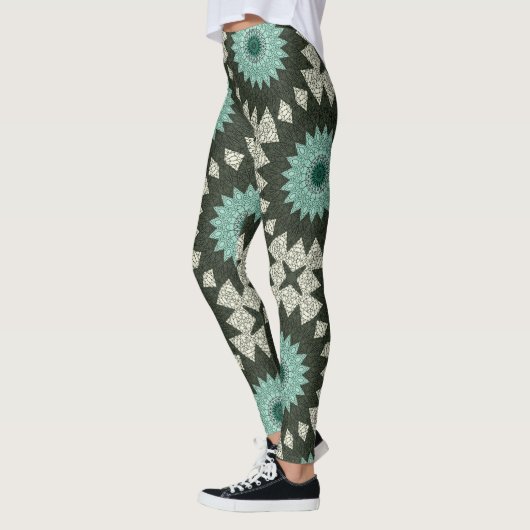 Blauwgroen en groen geometrisch mandala-patroon leggings (Links)