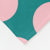 Blauwgroen en roze pokadots fleece deken (Hoek)