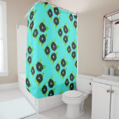 Blauwgroen en zwart gebloemd douchegordijn (In situ)