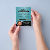 Blauwgroen foto van de Notarische Ondertekenaar va Flyer (Hand)