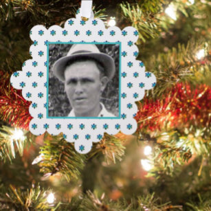 Blauwgroen Fractal Sneeuwvlokken op Wit   Vooroude Ornament Kaart