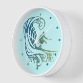 Blauwgroen golven voor de blauwe oceaan met de gol (Hoek)