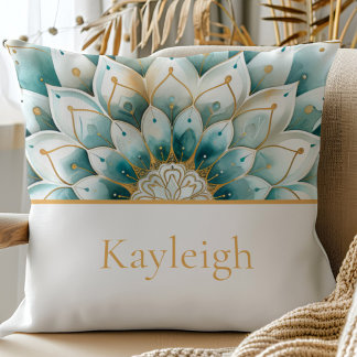 Blauwgroen Gouden Bloemen Mandala gepersonaliseerd Kussen