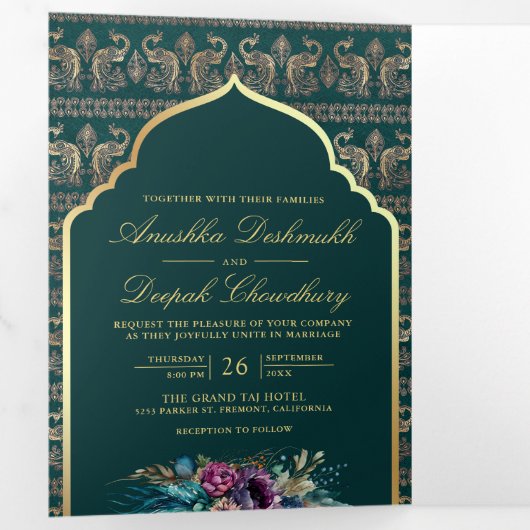 Blauwgroen gouden pauwenpatroon bloemenindiaanse b drieluik uitnodiging (Binnenzijde eerst)