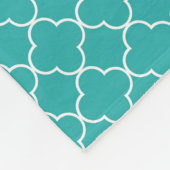 Blauwgroen grijs Quatrefoil Patroonmonogram Blanke Fleece Deken (Hoek)