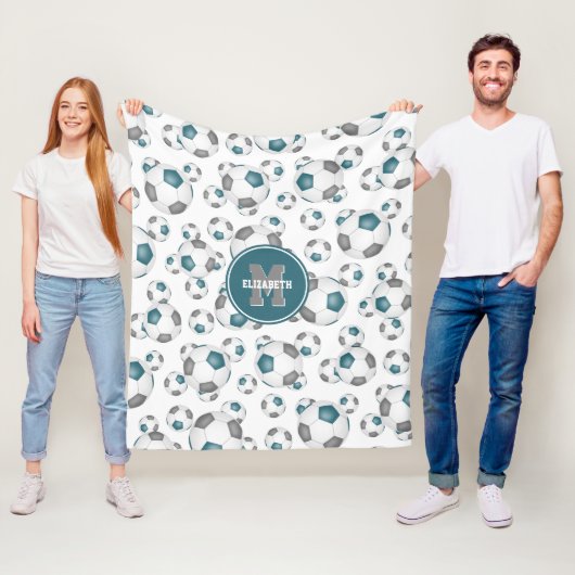 blauwgroen grijs team kleuren jongens voetballen fleece deken (In situ)