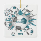 blauwgroen grijs voetbal blaasmeisjes sporten keramisch ornament (Achterkant)