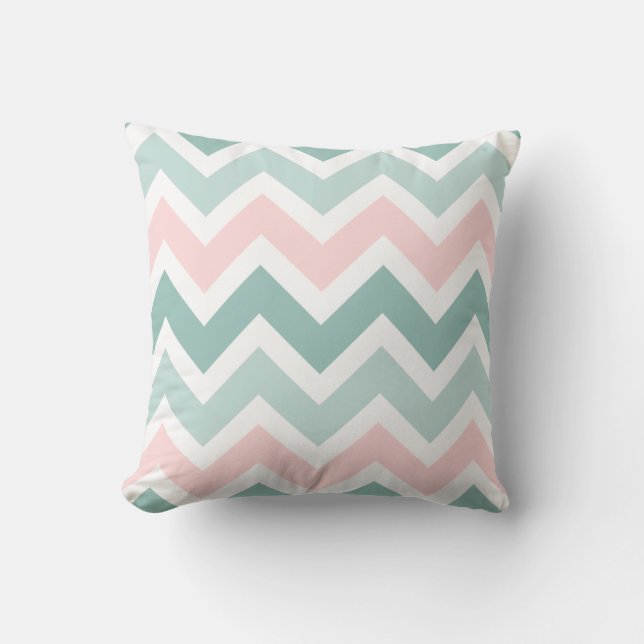 Blauwgroen Groen Blush Roze Chevron Zigzag Patroon Kussen (Voorkant)