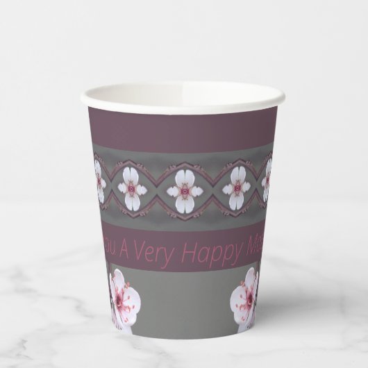 Blauwgroen groen roze en roze papieren bekers (Links)