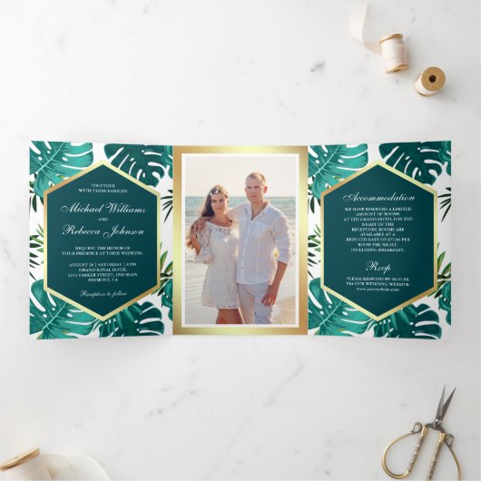 Blauwgroen groen tropisch palmmonstera levewieden drieluik uitnodiging (Binnen)