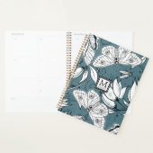 Blauwgroen groene vlinderbloemmonogrammen planner (Display)