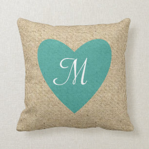 blauwgroen hartmonogram kussen voor burlap