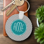 Blauwgroen Koolsteenkool - Aangepast monogram Sleutelhanger<br><div class="desc">Blauw en grijs - Een vet kunstdecopatroon in verse,  vrolijke kleuren. Als u de monogrammen moet aanpassen,  klik op de pas het knoop aan en breng veranderingen aan.</div>