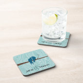 Blauwgroen kuil Tortelduifjes zitten in vogelkooi Onderzetter (Rechterzijde)