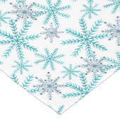 Blauwgroen marine Snowflake Pattern Holiday Medium Tafelloper (Hoek)