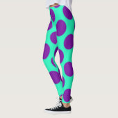 Blauwgroen met Paarse pokstippen. Leggings (Links)