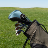 Blauwgroen metallisch monogram golfheadcover (Insitu)