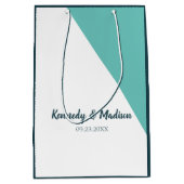 Blauwgroen Monogram 💍 Moderne Geometrische Elegan Medium Cadeauzakje (Voorkant)