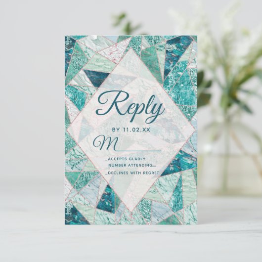 Blauwgroen Mozaïek Marmeren Driehoeken Modern Brui RSVP Kaartje (Staand voorkant)
