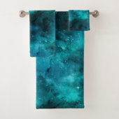 Blauwgroen ontwerp uit de galaxreeks 7 bad handdoek (Insitu)