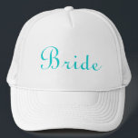 Blauwgroen Pet met briefteringen<br><div class="desc">Een prachtig pet voor de bruid-om-te-zijn in mooi blauwgroen letterwoord. Laat deze perfecte trouwaccessoire niet missen. Verander gewoon Bride naar Bridesmaid,  Maid of Honor,  of zelfs Bloemenmeisje. Geweldig vrijgezellenfeest cadeau voor elk van de mooie dames in je bruidfeestje.</div>