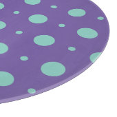 Blauwgroen Polka Dots op Paarse Decoratief Glas Snijplank (Hoek)