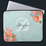 Blauwgroen Roze Floral Monogram Laptop Sleeve<br><div class="desc">Fashionable monogrammed hoesje van ontwerperlaptop. Een  accessoire op uw laptop. Pas het aan voor jezelf of voor een geschenk. Ontworpen voor jou door Blackberry Boulevard.</div>