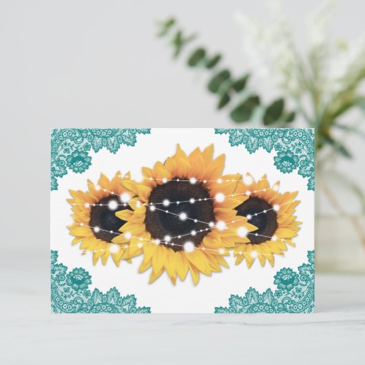 Blauwgroen Rustic Chic Lace Sunflower Wedding RSVP Kaartje (Staand voorkant)