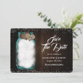 Blauwgroen Rustieke Mason Jar String Lights Hout W Save The Date (Staand voorkant)