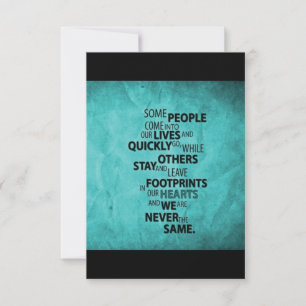 BLAUWGROEN SOMMIGE MENSEN VERLATEN VOETPRINES OP U