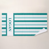 Blauwgroen Stripe Badhanddoek met Aangepaste Naam (Badhanddoek)