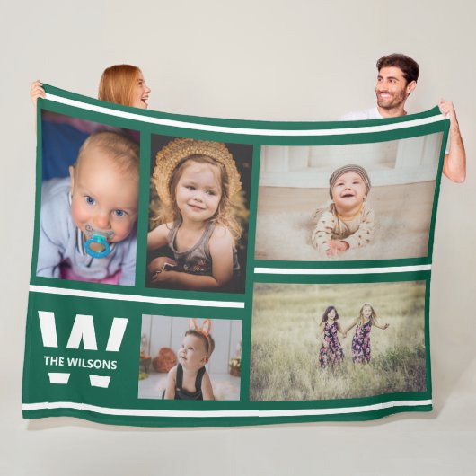 Blauwgroen strips Multiple Photos Custom Monogram Fleece Deken (In situ)